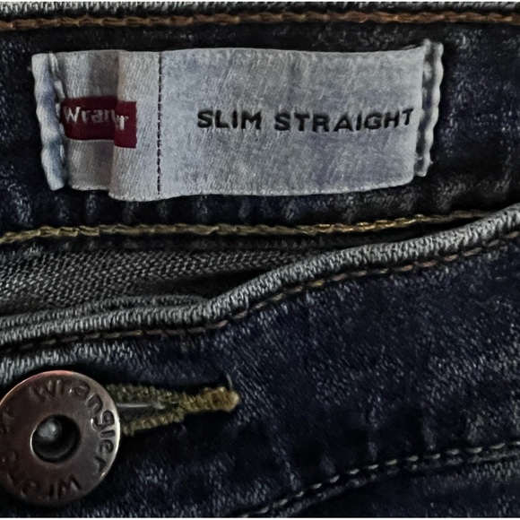 Wrangler Slim Straight Jeans, Medium Wash, 38x30 - Picture 5 of 6